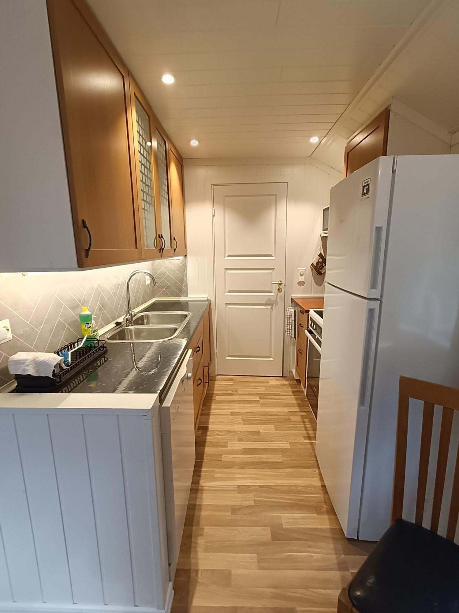 Guest House Close To 克里斯蒂安桑 外观 照片