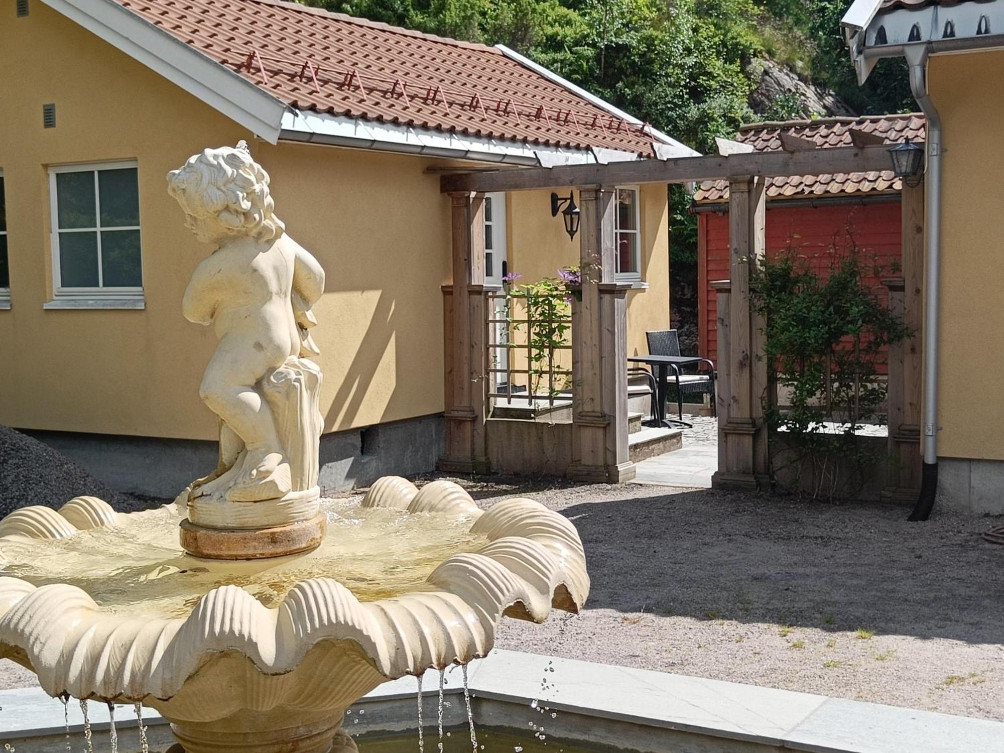 Guest House Close To 克里斯蒂安桑 外观 照片